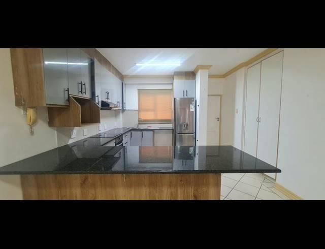 2 BEDROOM PROPERTY TO RENT IN UMHLANGA RIDGE